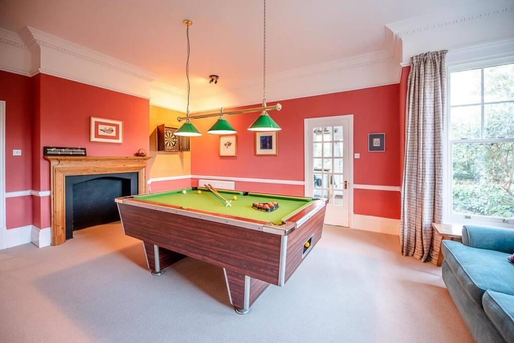 Kingsfield House, Aldeburgh Villa ภายนอก รูปภาพ